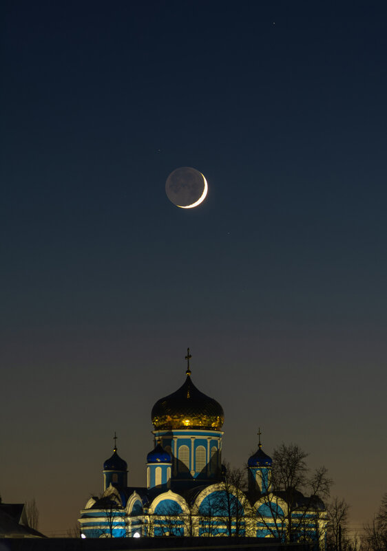 молодая Луна Нового года! - Виталий Емельянов