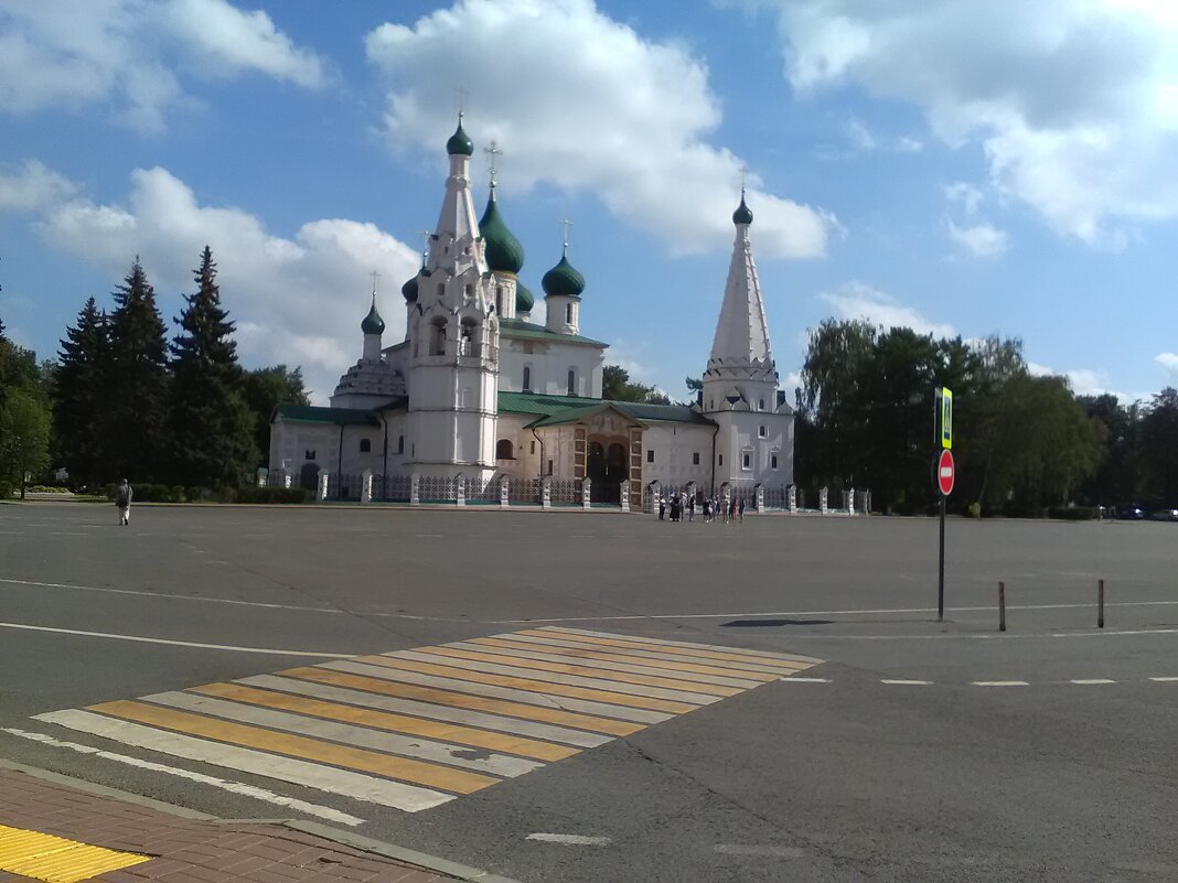 Ярославль. Церковь Илии Пророка - Надежда 