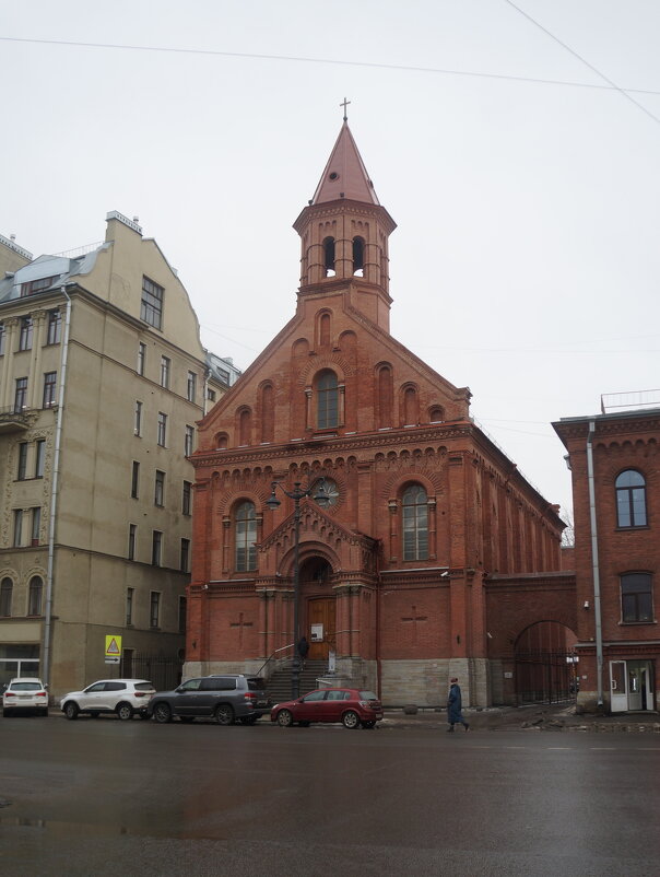 Лютеранская церковь Святого Апостола Иоанна / 1859-1860 / неороманский стиль - zavitok *