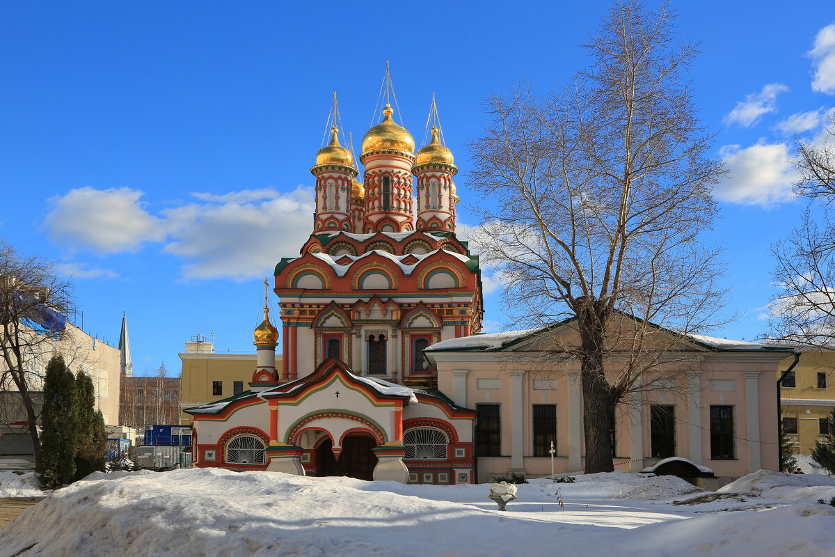 Церковь Николая Чудотворца на Берсеневке в Верхних Садовниках - Ninell Nikitina