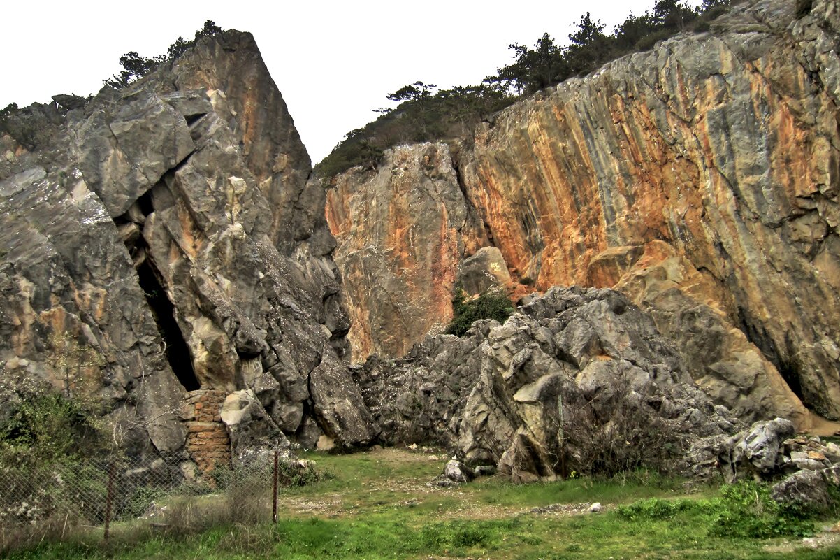 Каменный хаос в царстве угрюмых скал - Елена (ЛенаРа)