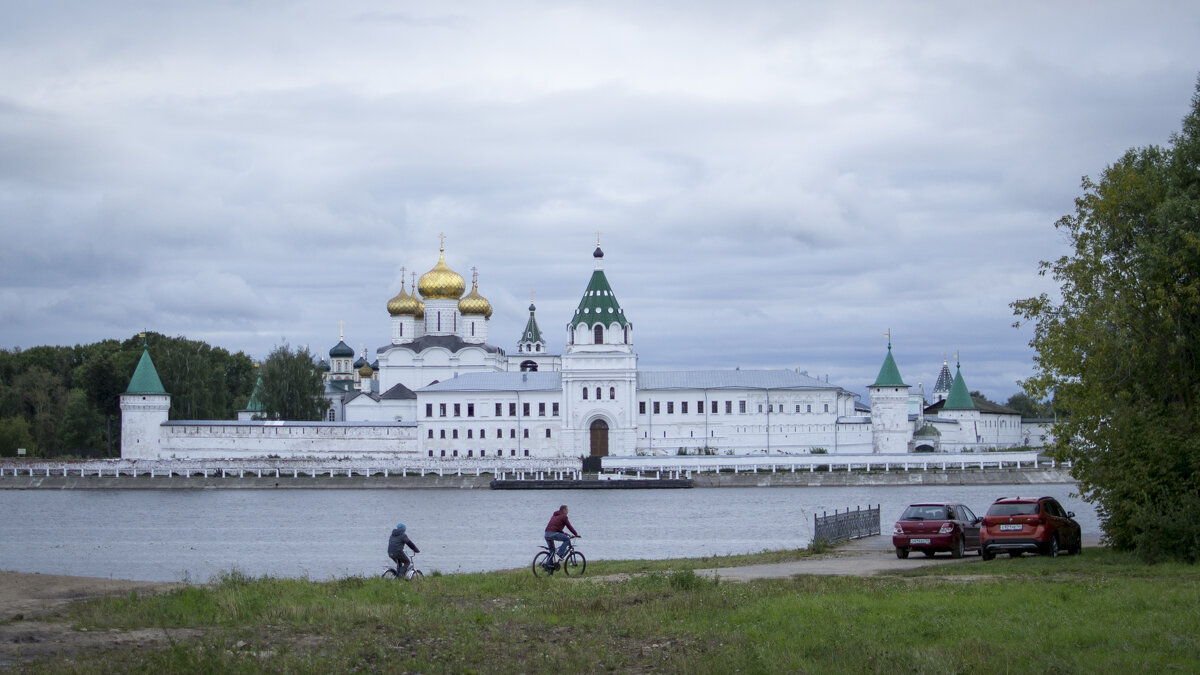 Ипатьевский моностырь - Артём Орлов