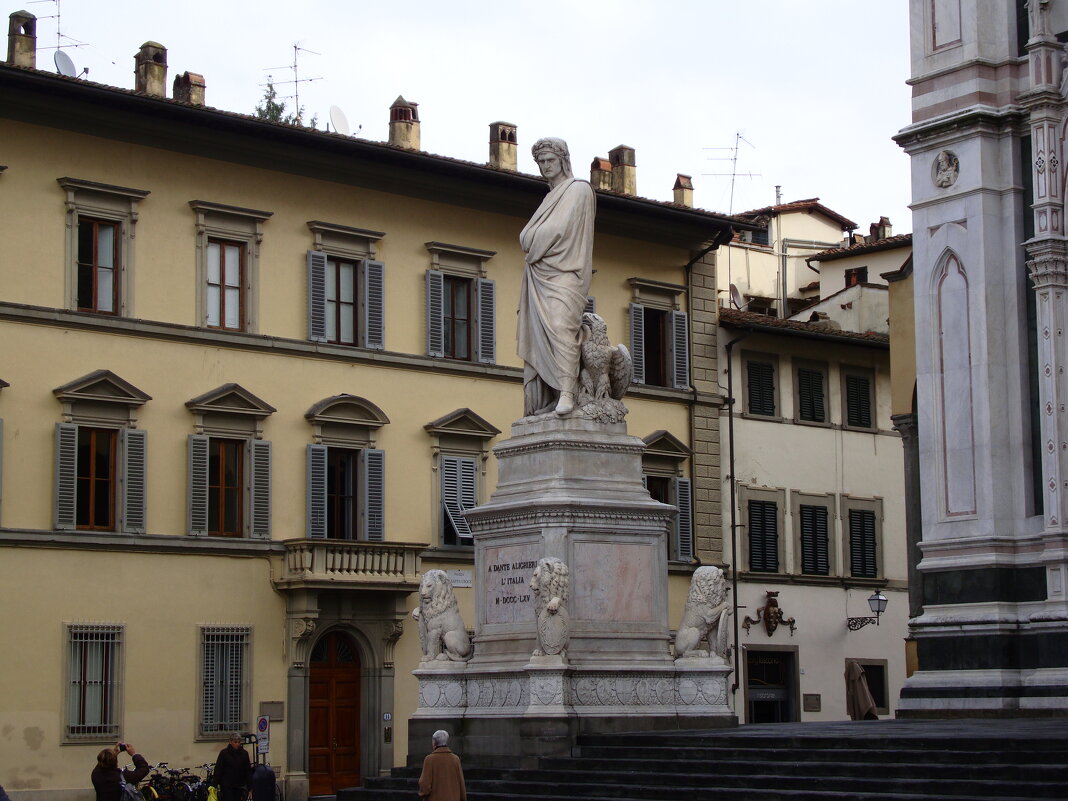 Монумент Данте Алигьери (Флоренция) - Елена 