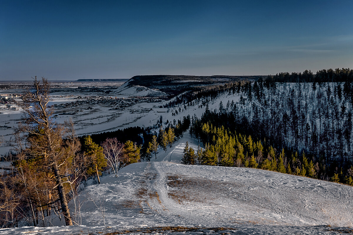 Over the hill - alex graf