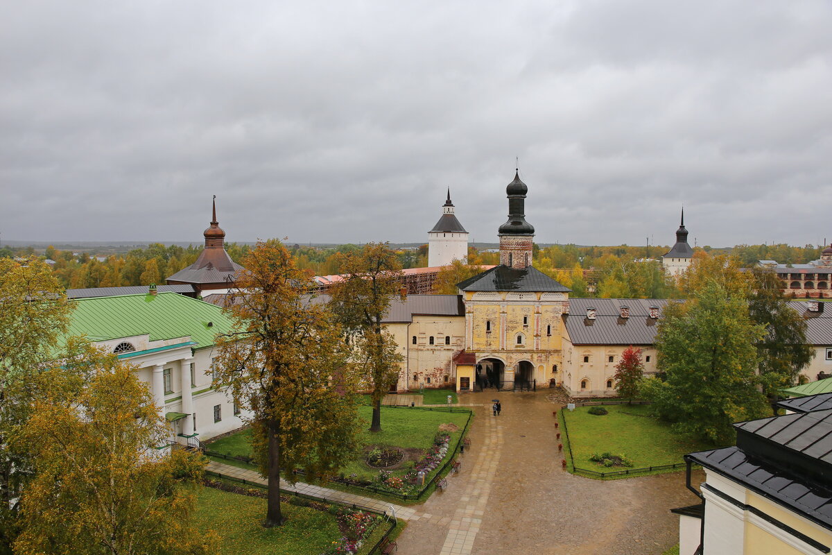 Кирилло Белозерский монастырь - галина северинова