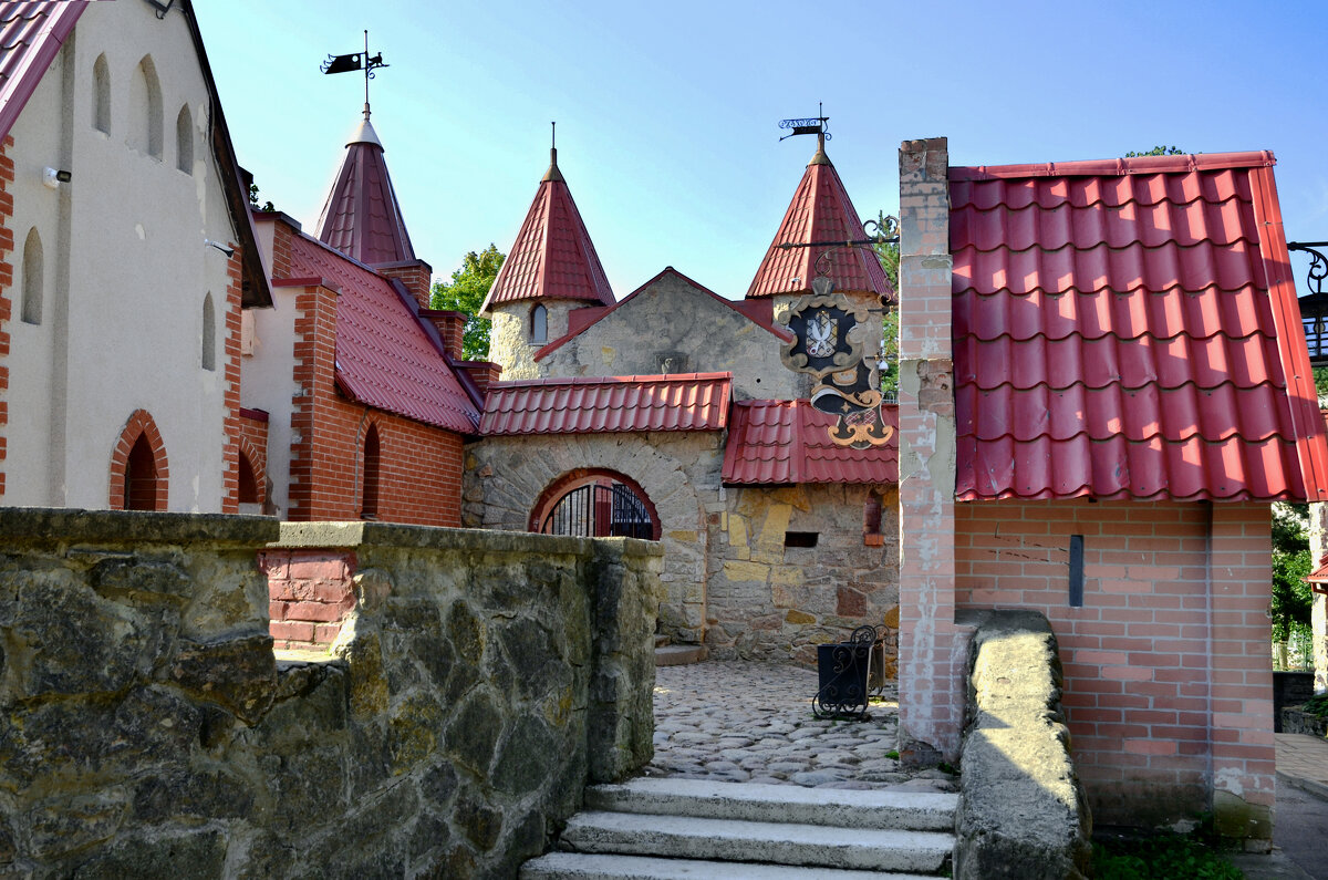 Замок - Валерий Пославский