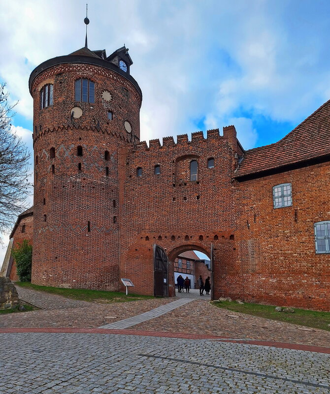 Старый замок - Андрей K.