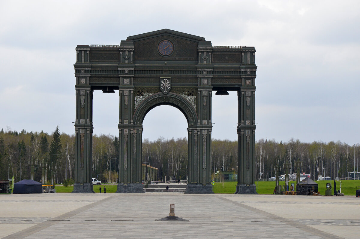 Московская область. Кубинка. Парк Патриот. «Карильон» - Наташа *****