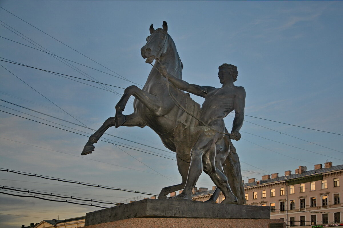 «Конь с идущим юношей» Аничков мост - Анастасия Смирнова