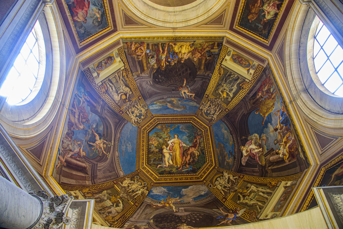 потолки музея Ватикана впечатляют - Осень 