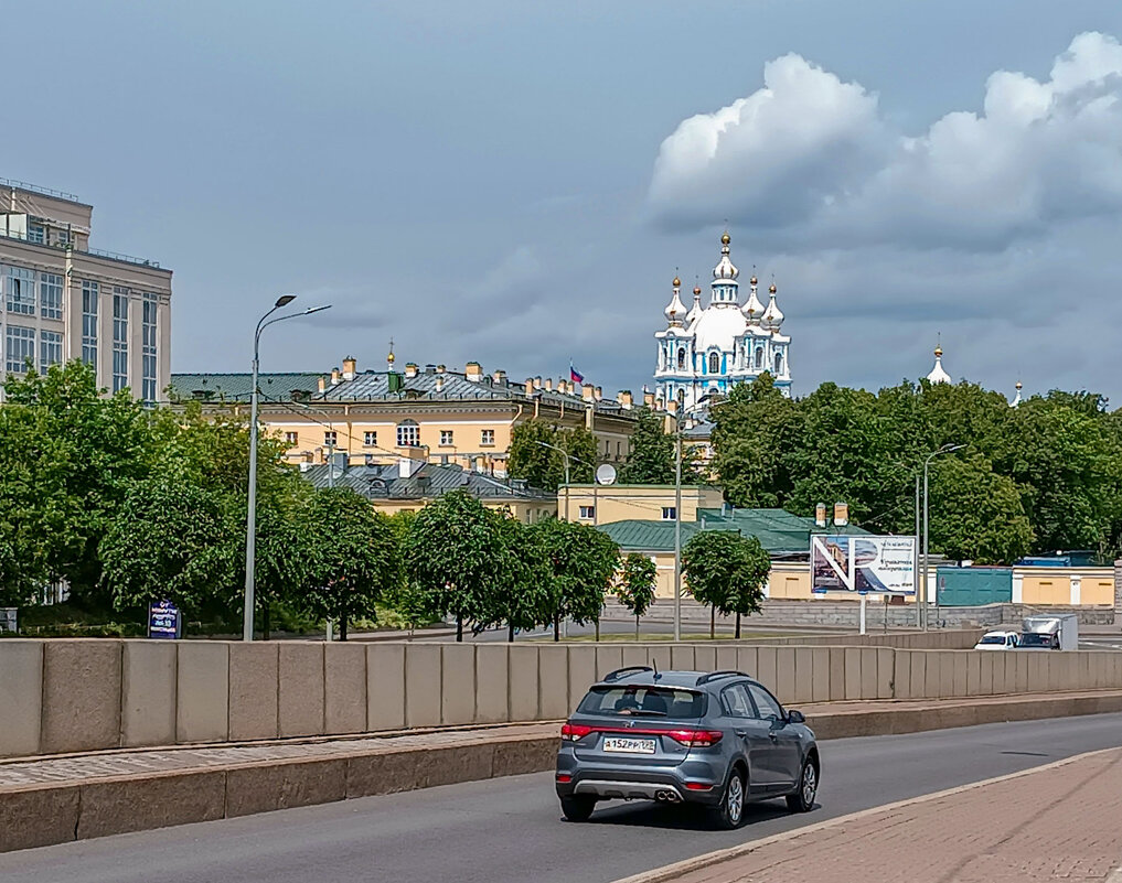 Городской пейзаж - Любовь Зинченко 