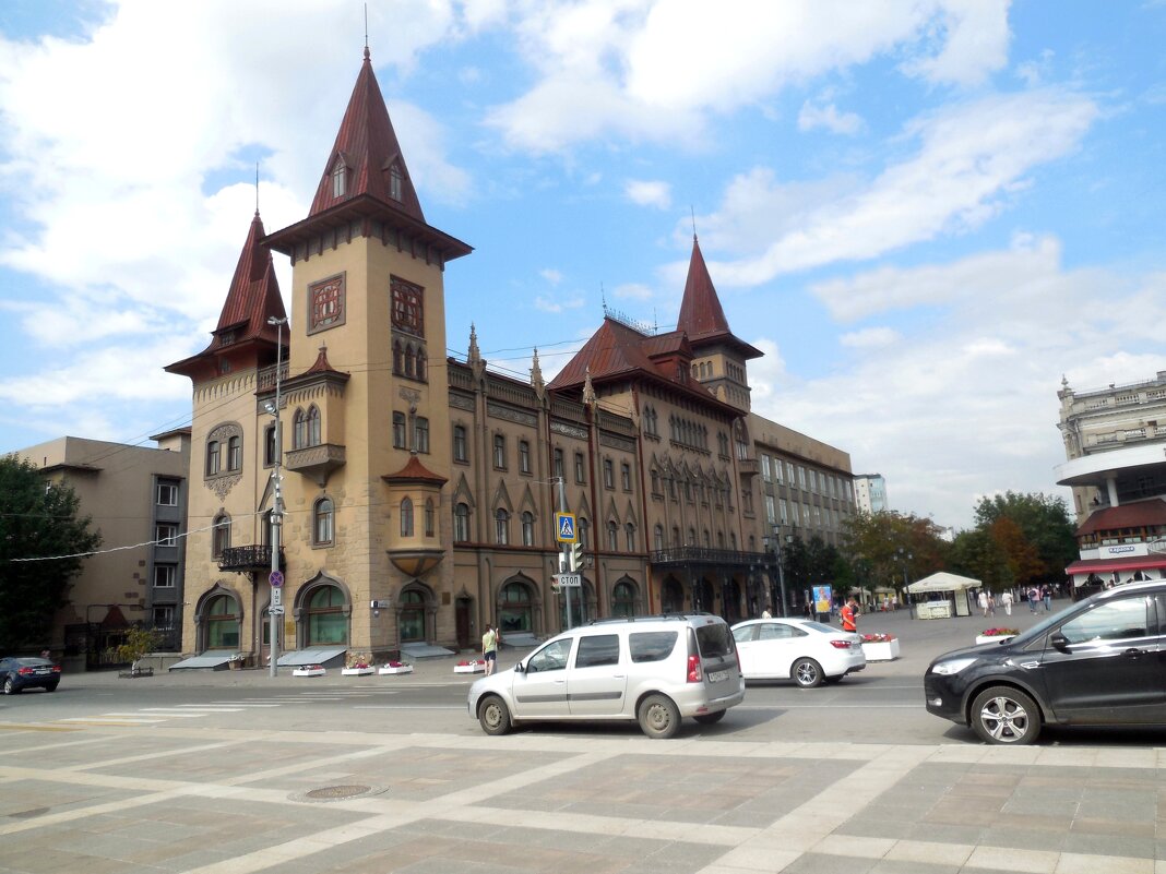 Саратов. Консерватория - Надежда 