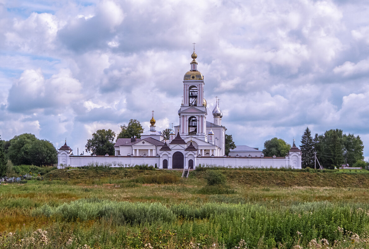 Прощальный взгляд на монастырь - Сергей Цветков