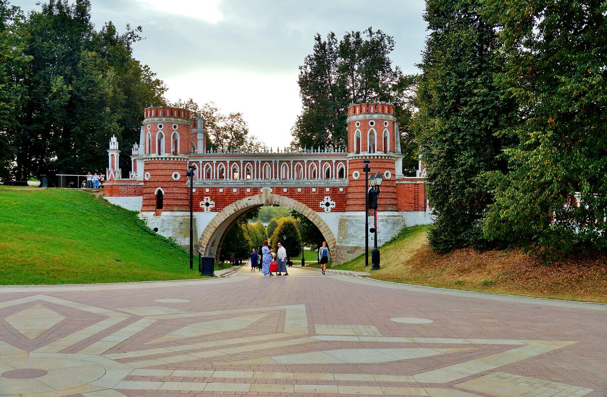 ЦАРИЦЫНО - АЛЕКСАНДР 