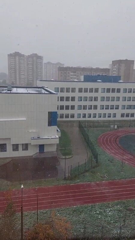 "Первый снег! В нашем городе вновь первый снег" - Ирэн 