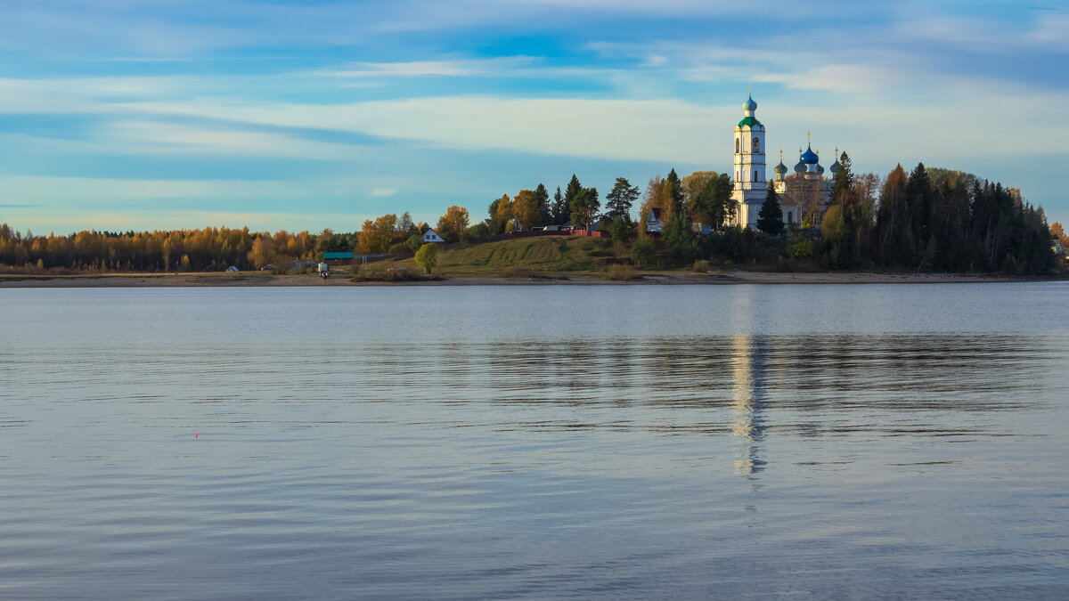 Church of Athanasius the Great on the bank of the Kubena River in October | 12 - Sergey Sonvar