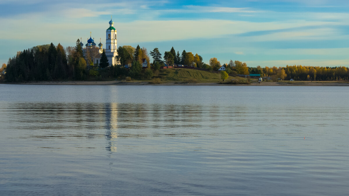 Church of Athanasius the Great on the bank of the Kubena River in October | 19 - Sergey Sonvar