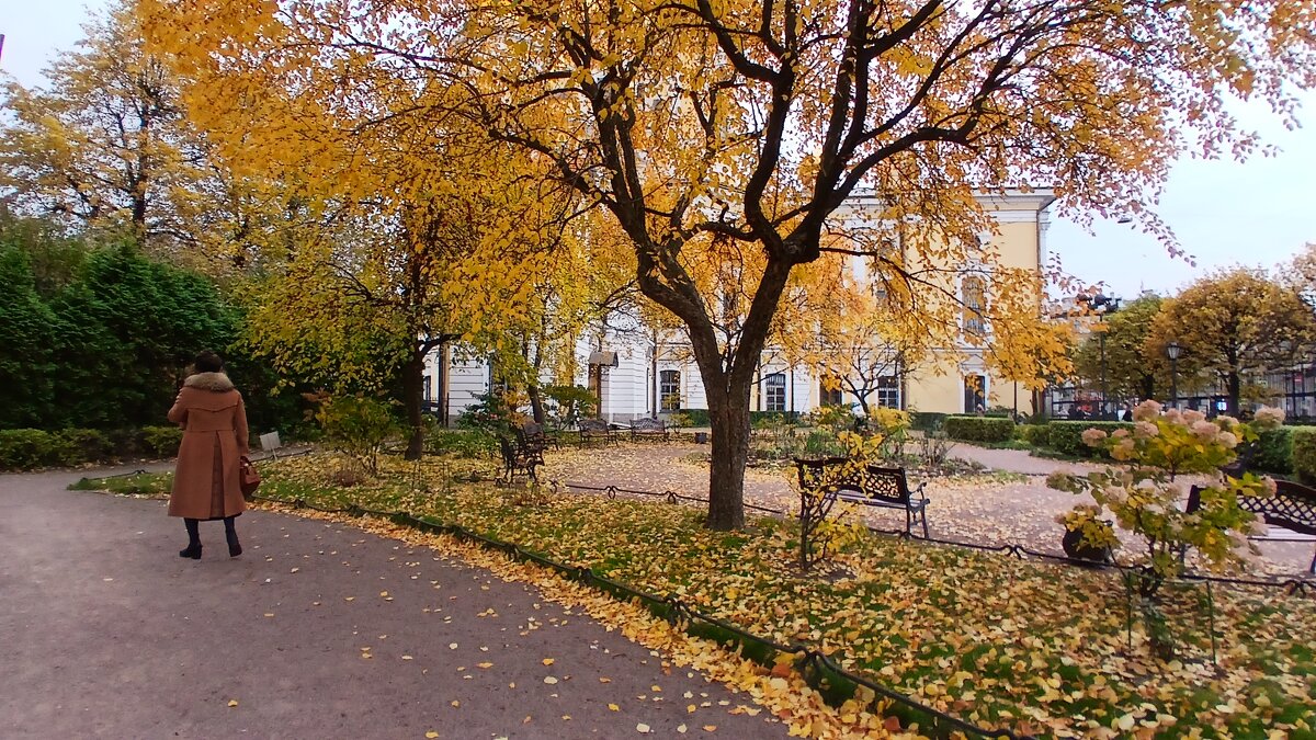 Петербург. Церковный садик Владимирской церкви - Таэлюр 