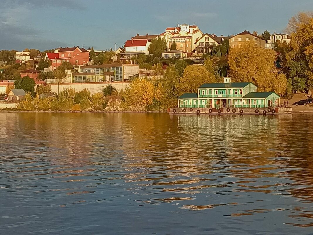 Старая пристань на Волге - Надежда 