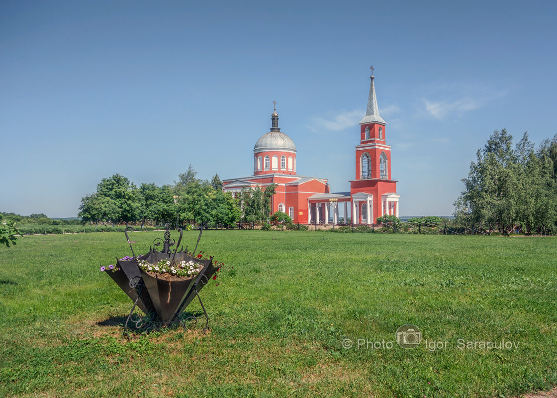 Воскресенский храм в Хотмыжске - Игорь Сарапулов