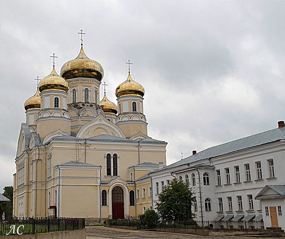 Собор иконы Божией Матери Боголюбская Андрониковская - Любовь Сахарова