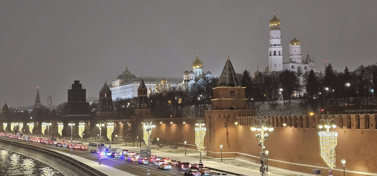 Декабрьская Москва - <<< Наташа >>>