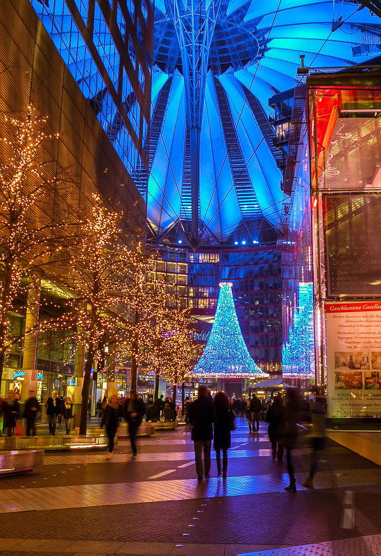 Рождественская иллюминация - Sony center - Vlad 