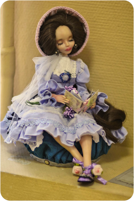 Серия: На выставке кукол. - Nonna 