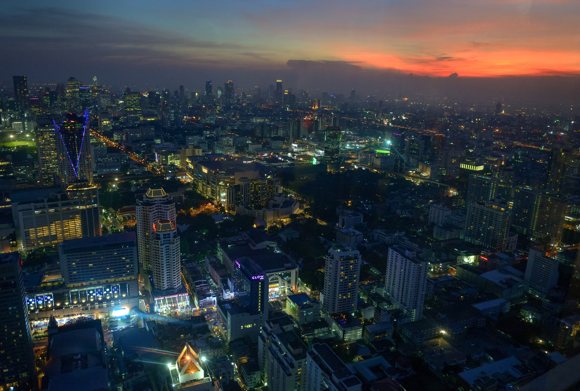 &quot;BAIYOKE sky hotei.Bangkok&quot;(27.11.2013...18:06)76 этаж. - Юрий Морозов