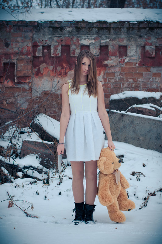 Девочка в парке - Мария Сидорова