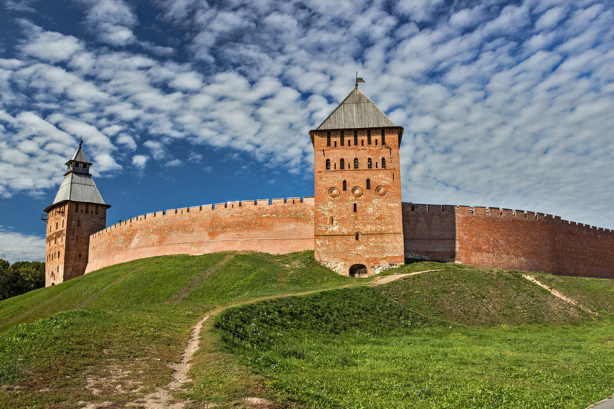 Упираясь в облака - Евгений Никифоров