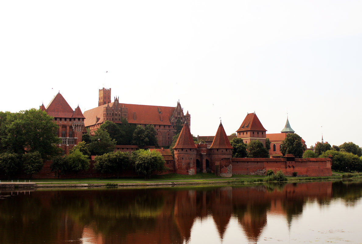 Замок в Мальборке, Польша - Жанна Забугина
