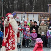 Новогодняя Ёлка в Сокольниках :: Любовь Бутакова