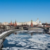 Ледоход на Москва-реке :: VITALY 
