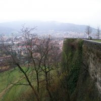 Крепостная стена, окружающая старый Бергамо. :: Ирина 