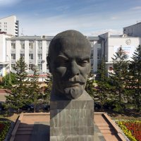 Памятник Ленину на площади Советов :: Степанов Сергей 