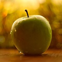 Молодильное яблочко! :: Алла Кочкомазова