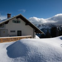 Альпийский домик :: Евгений Свириденко