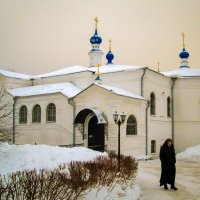 Женский монастырь... :: Дмитрий Янтарев