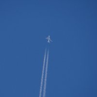 ....в небе голубом и чистом, летчик набирает высоту.... :: Latypov 