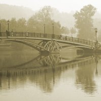 Мост в парке Царицино :: Виктор Мальгин