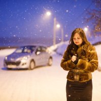 Снегопад и девушка :: Alexander Ivanov