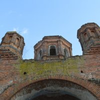 развалины храма :: Виктор Замятин