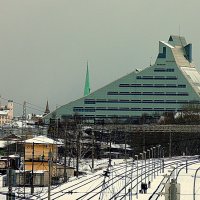 Городской пейзаж :: Любовь Изоткина