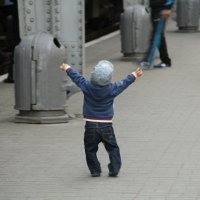 хлопчик на вокзалі :: Andriy 