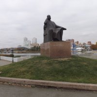 Памятник С.Прокофьеву :: Виктор Киселев