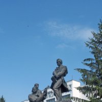 Памятник Тарасу Шевченко в городе Дубно :: Тарас Грушивский
