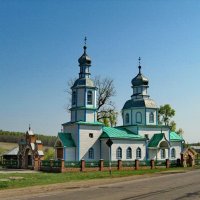 Церковь в с.Прислониха (Ульяновская обл.) :: Евгений Софронов