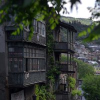 Старый Тбилиси: Район Авлабари "Винни Подъем" :: Sulkhan Gogolashvili