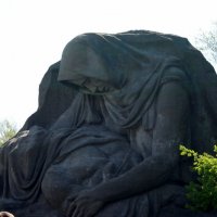 Монумент «Скорбящая мать». Волгоград :: Ольга Гайченя